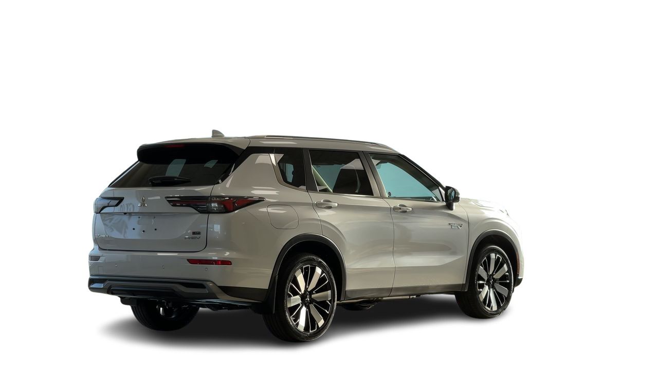 2026 Mitsubishi Outlander Plug-in Hybrid