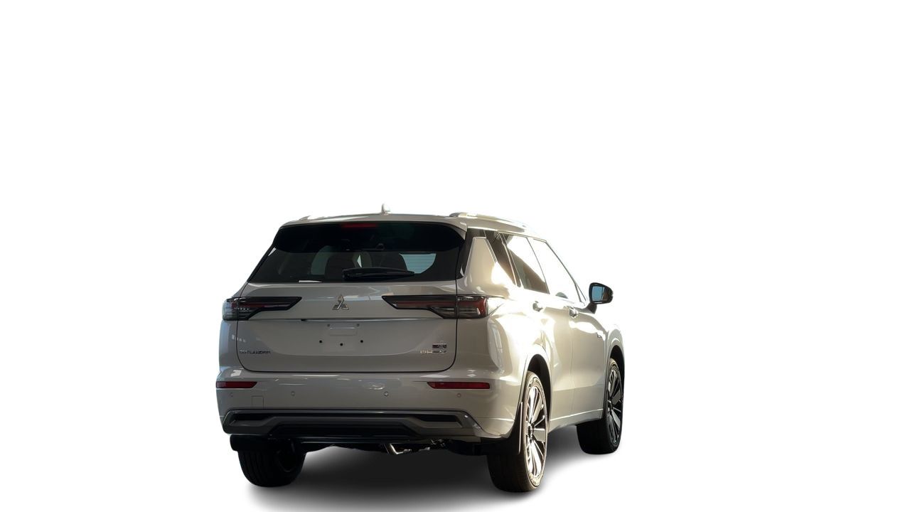 2026 Mitsubishi Outlander Plug-in Hybrid