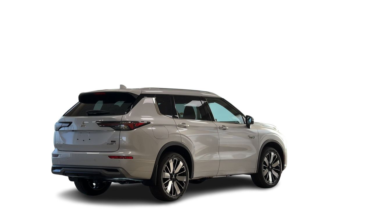 2026 Mitsubishi Outlander Plug-in Hybrid