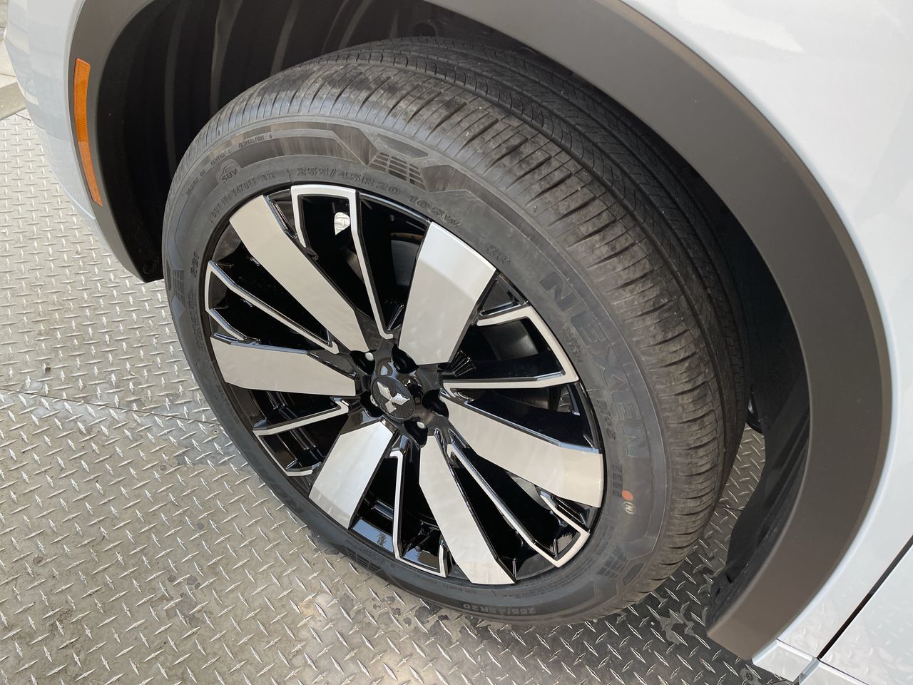 2026 Mitsubishi Outlander Plug-in Hybrid