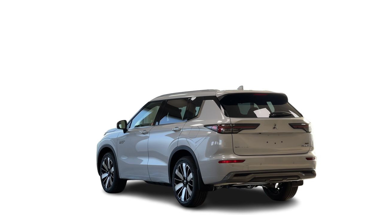 2026 Mitsubishi Outlander Plug-in Hybrid