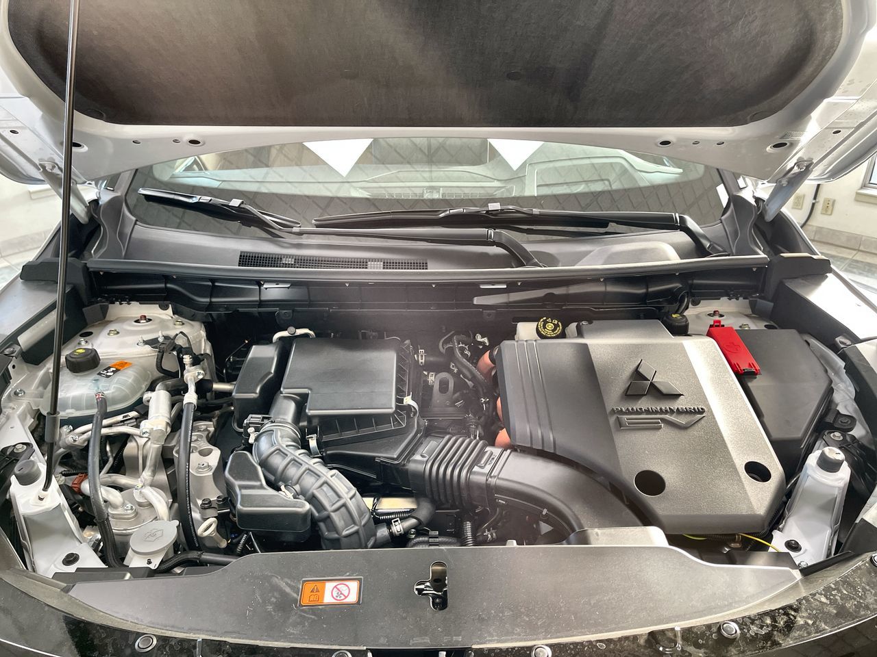 2026 Mitsubishi Outlander Plug-in Hybrid