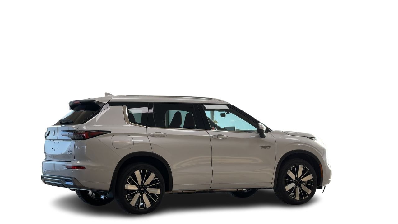 2026 Mitsubishi Outlander Plug-in Hybrid