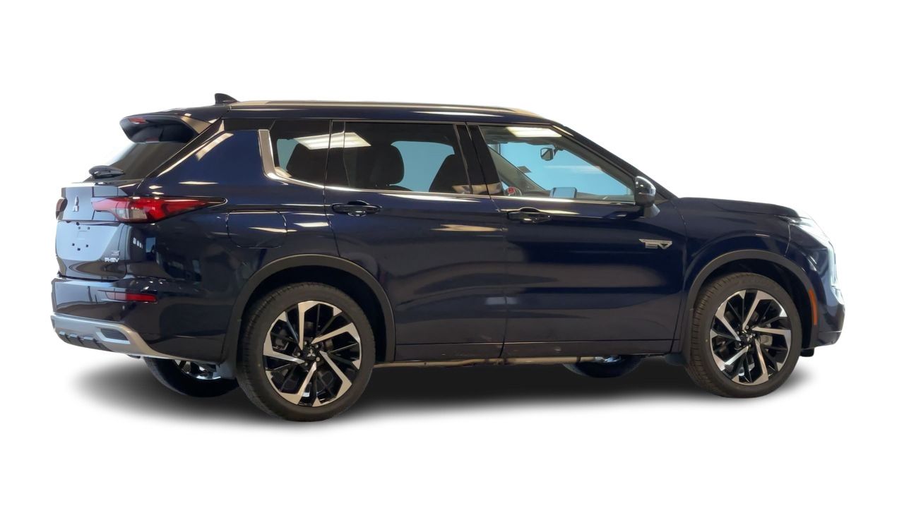 2026 Mitsubishi Outlander Plug-in Hybrid