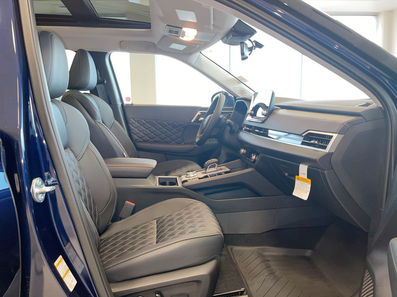 2026 Mitsubishi Outlander Plug-in Hybrid