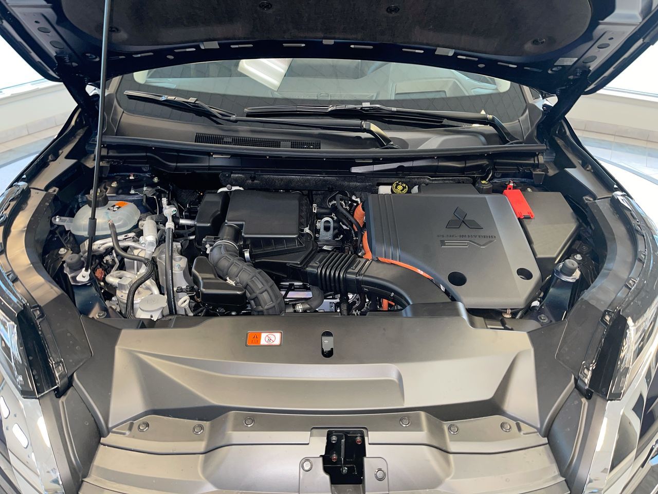 2026 Mitsubishi Outlander Plug-in Hybrid