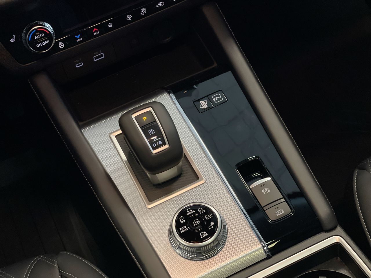 2026 Mitsubishi Outlander Plug-in Hybrid