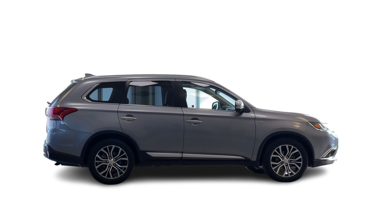 2017 Mitsubishi Outlander in Regina, Saskatchewan