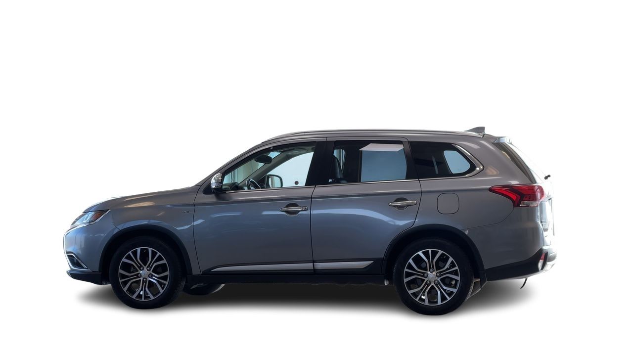 2017 Mitsubishi Outlander in Regina, Saskatchewan