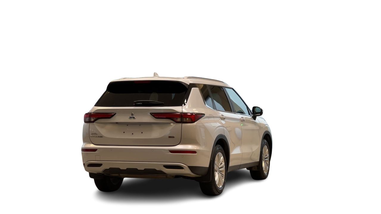 2022 Mitsubishi Outlander in Regina, Saskatchewan