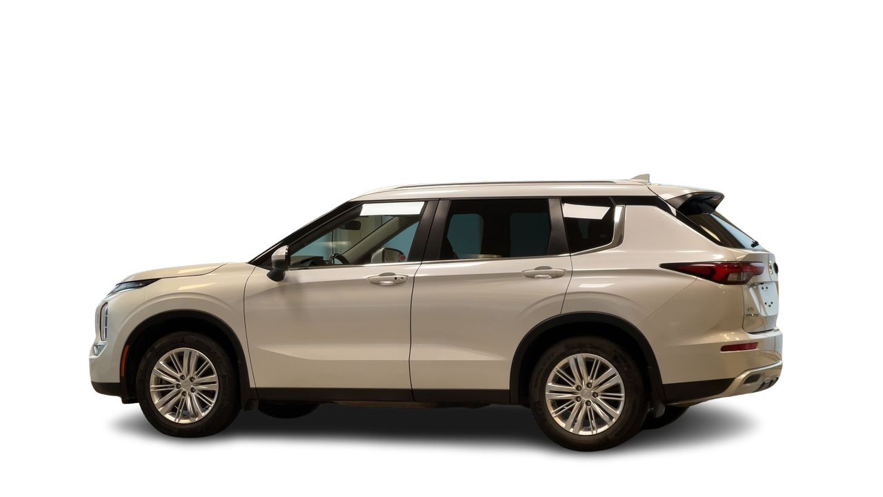 2022 Mitsubishi Outlander in Regina, Saskatchewan