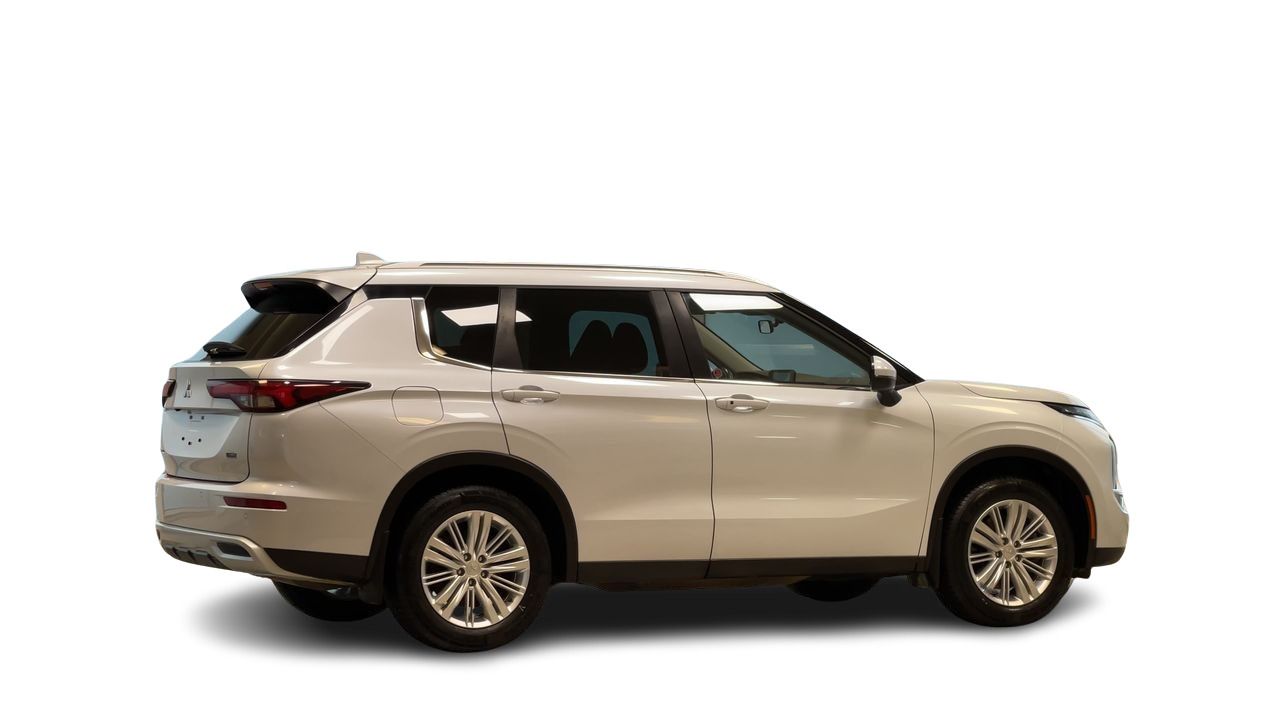 2022 Mitsubishi Outlander in Regina, Saskatchewan
