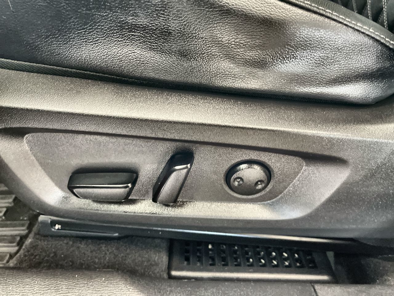 2024 Mitsubishi Outlander in Regina, Saskatchewan