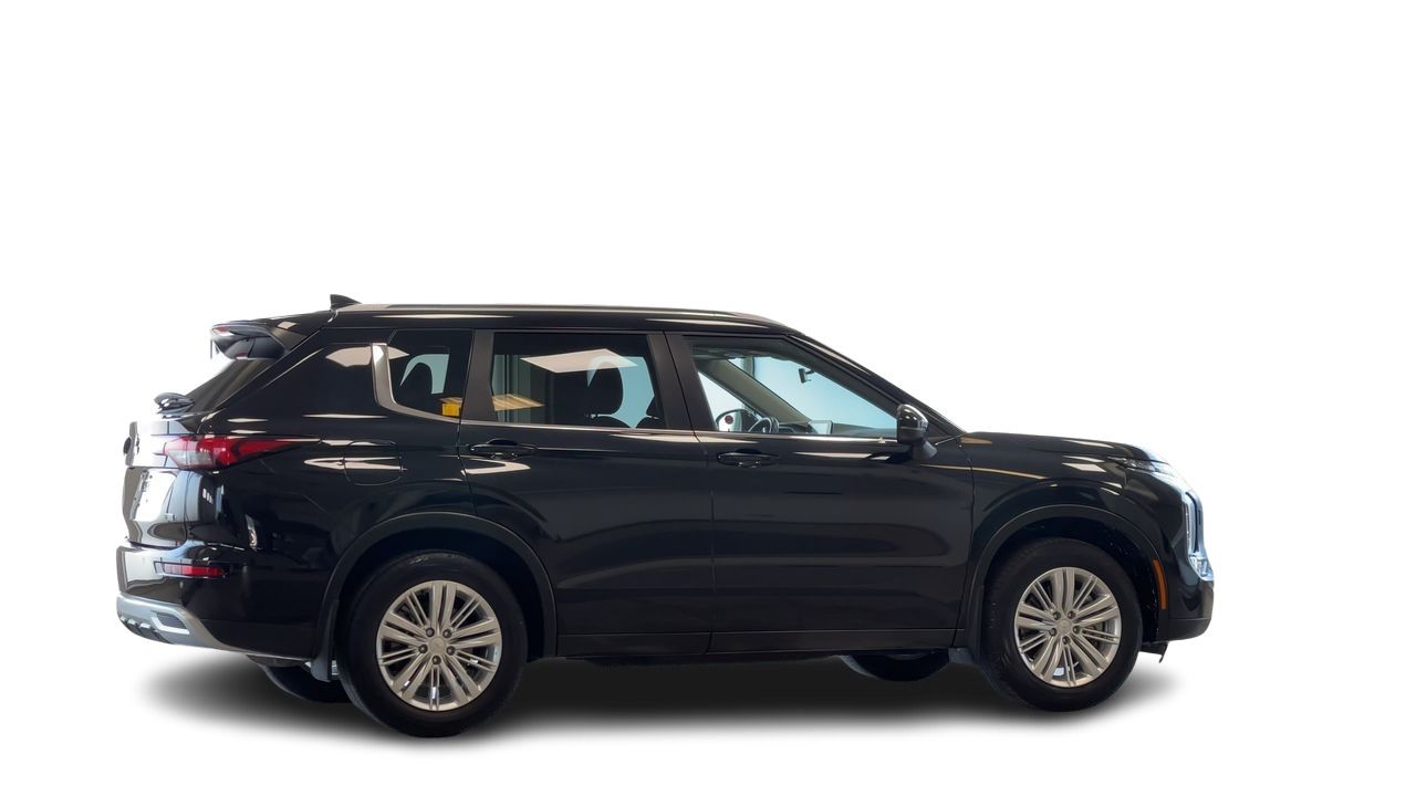 2024 Mitsubishi Outlander