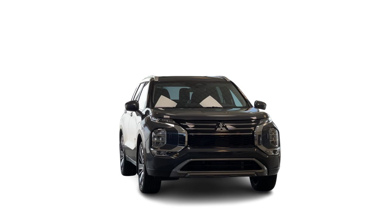 2025 Mitsubishi Outlander in Regina, Saskatchewan