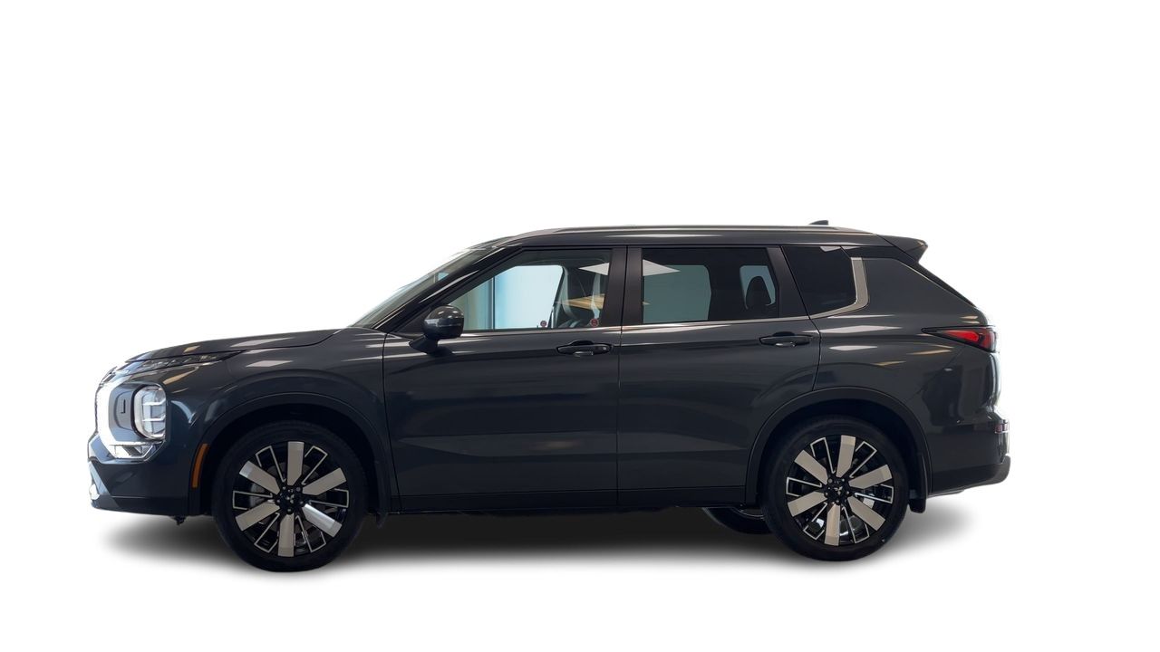 2025 Mitsubishi Outlander in Regina, Saskatchewan