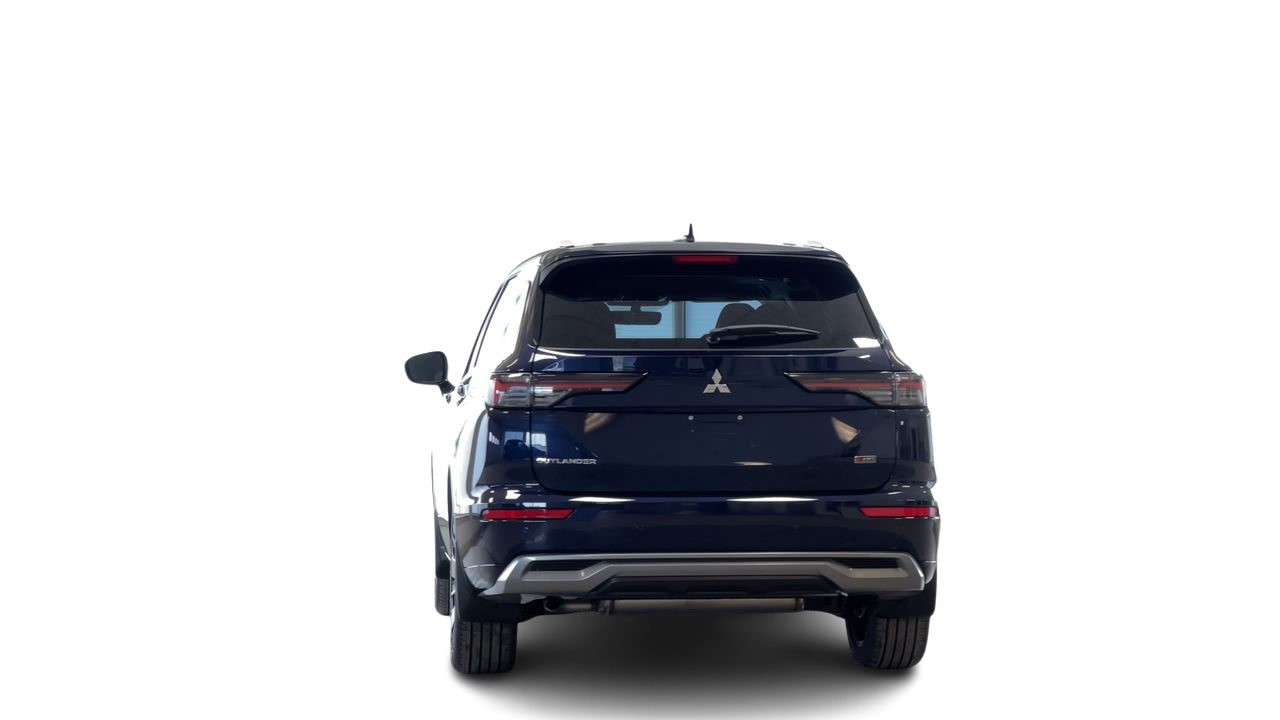 2025 Mitsubishi Outlander in Regina, Saskatchewan