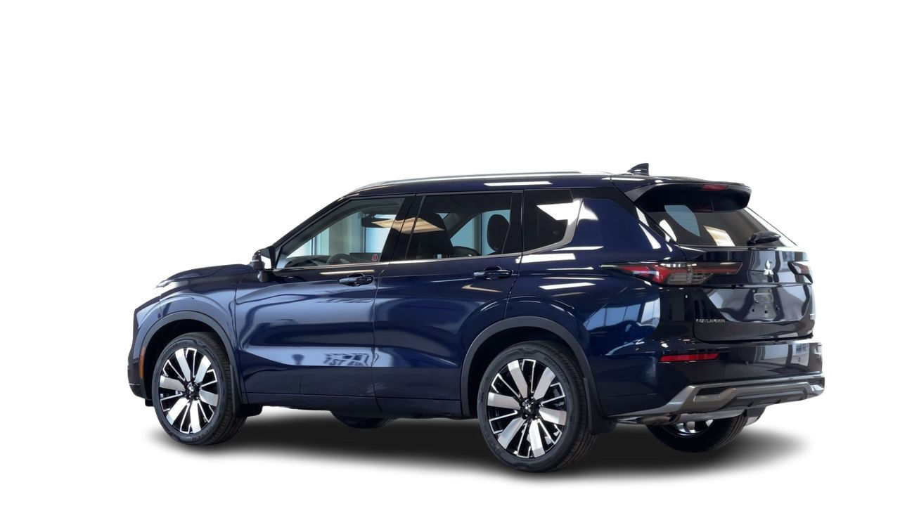 2025 Mitsubishi Outlander in Regina, Saskatchewan