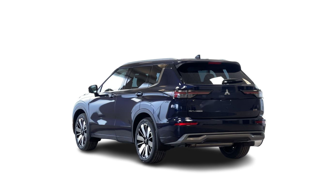 2025 Mitsubishi Outlander in Regina, Saskatchewan