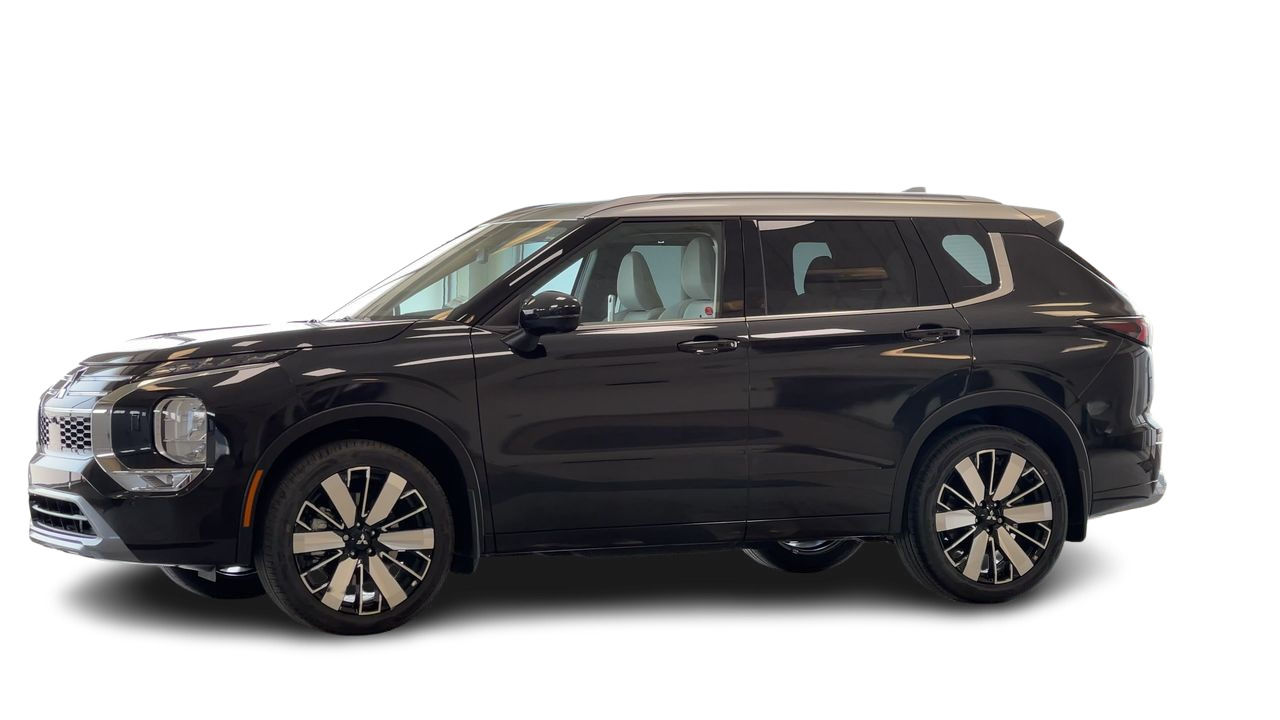 2025 Mitsubishi Outlander in Regina, Saskatchewan