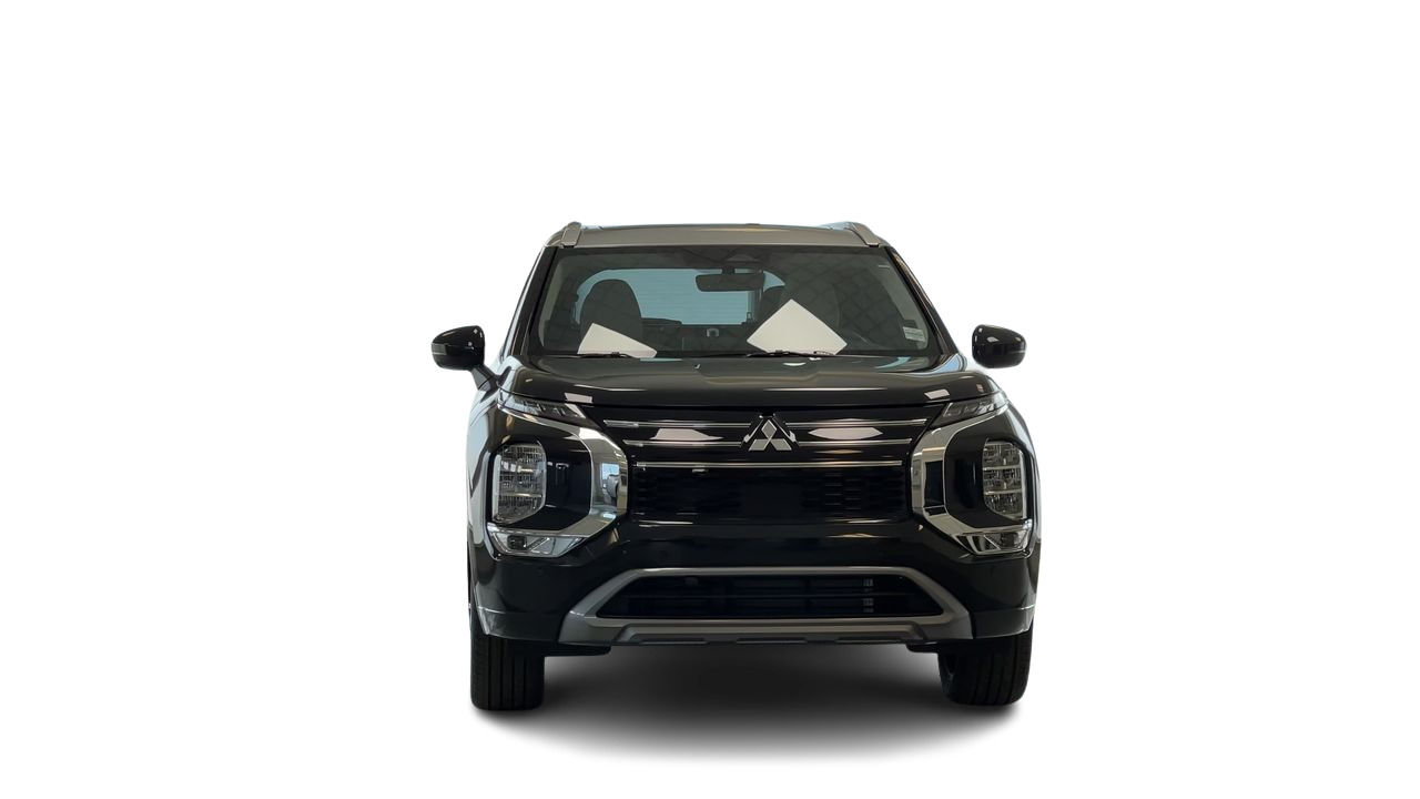 2025 Mitsubishi Outlander in Regina, Saskatchewan