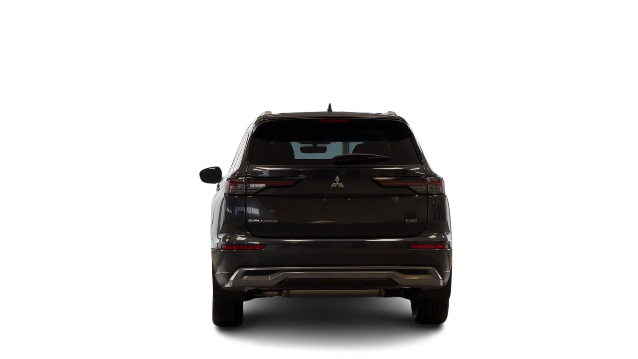 2025 Mitsubishi Outlander in Regina, Saskatchewan