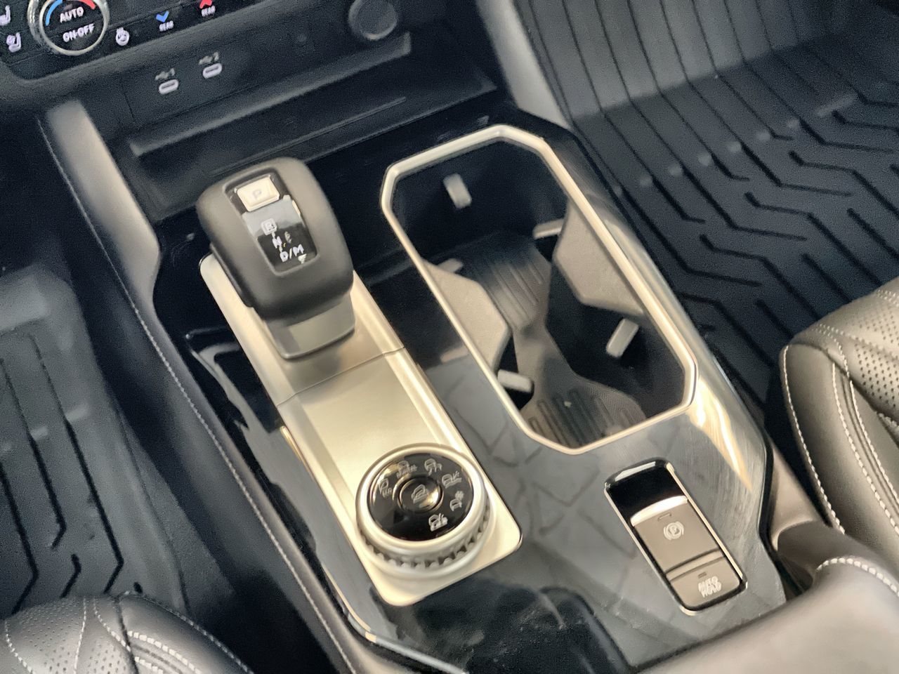 2025 Mitsubishi Outlander in Regina, Saskatchewan