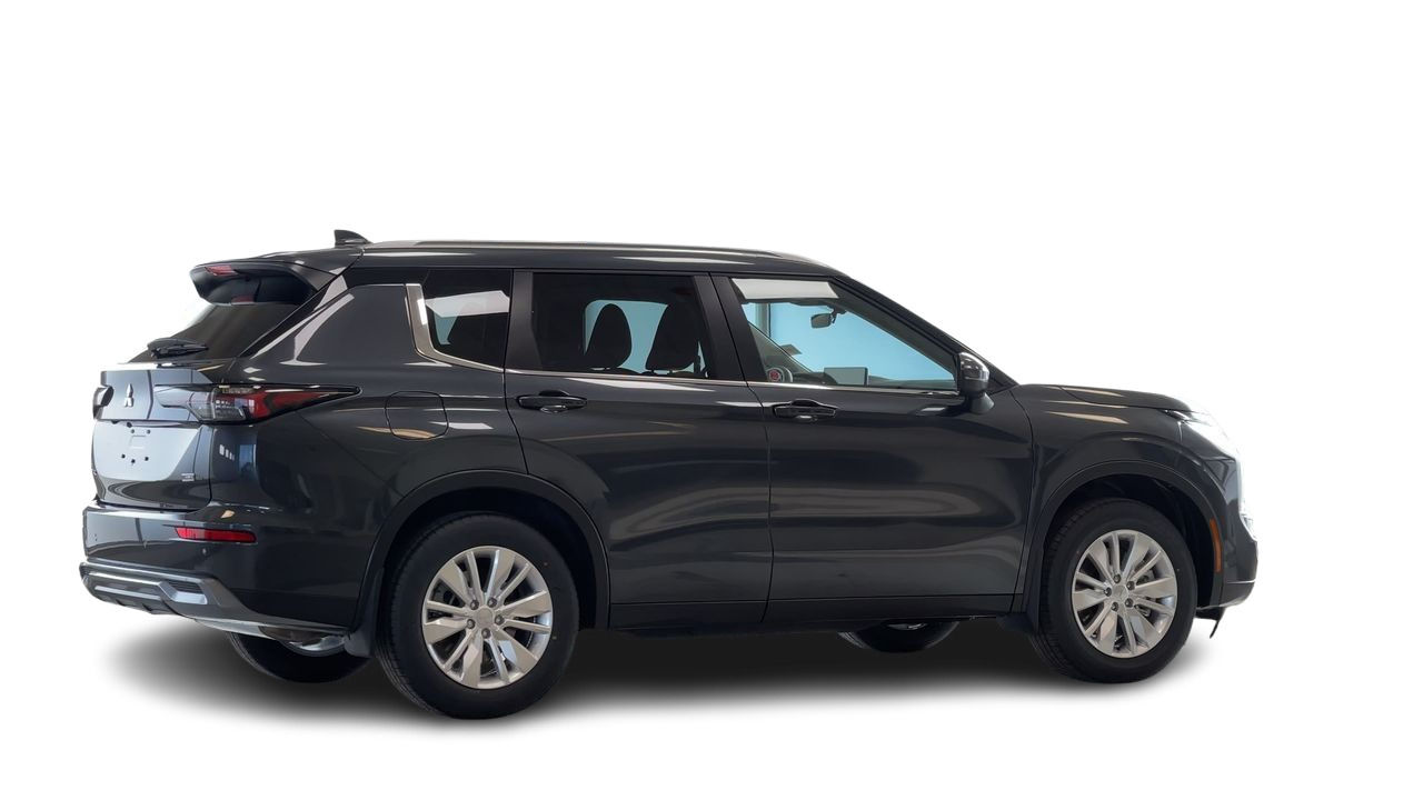 2025 Mitsubishi Outlander in Regina, Saskatchewan