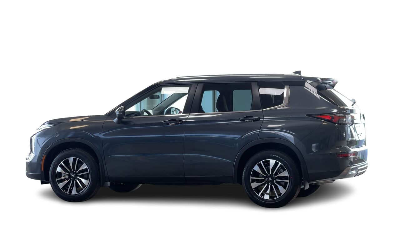 2025 Mitsubishi Outlander in Regina, Saskatchewan