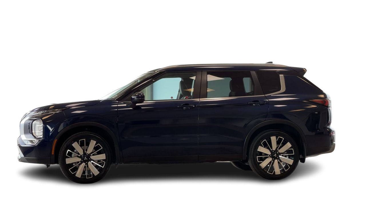 2025 Mitsubishi Outlander in Regina, Saskatchewan