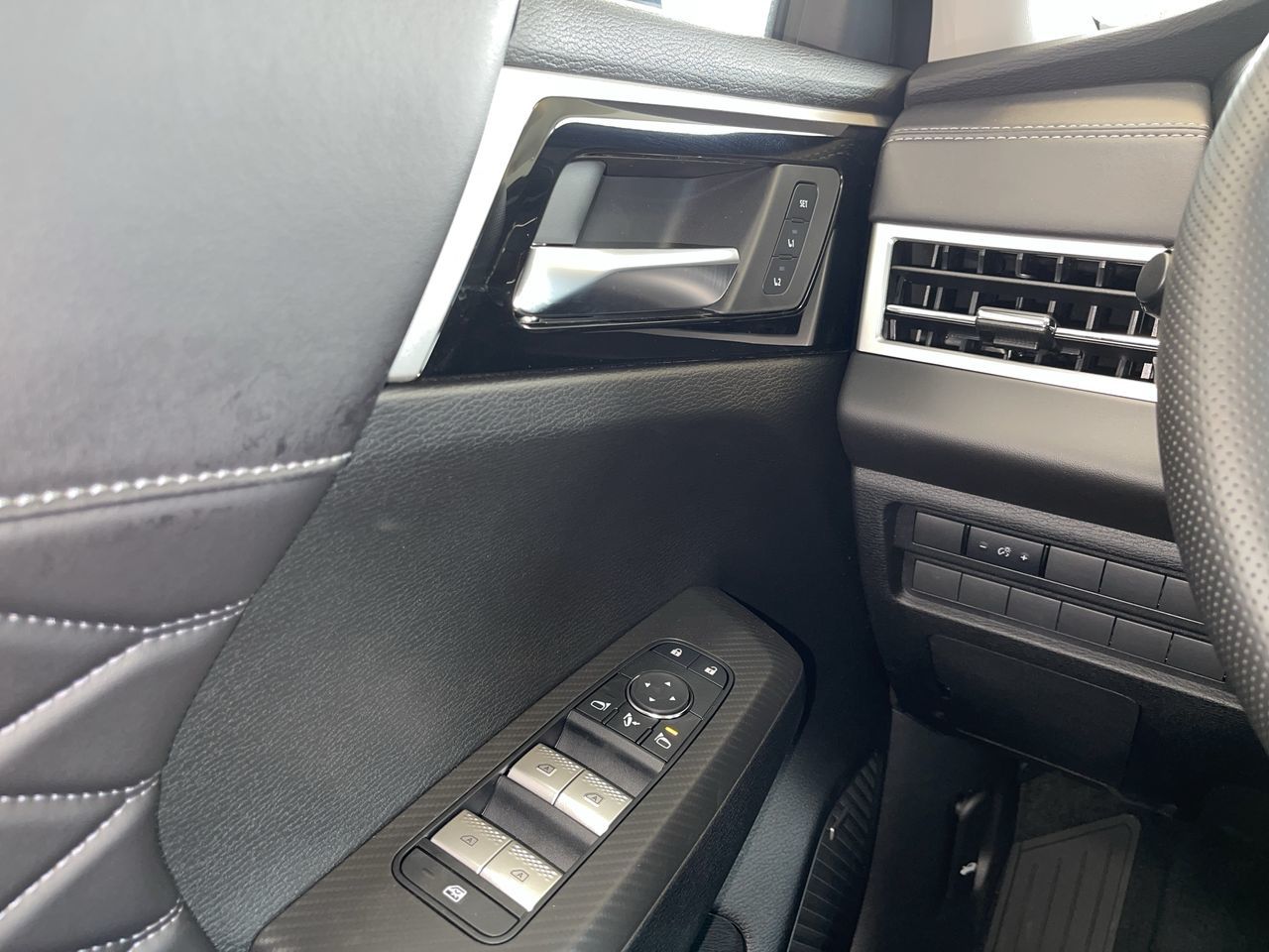 2025 Mitsubishi Outlander in Regina, Saskatchewan