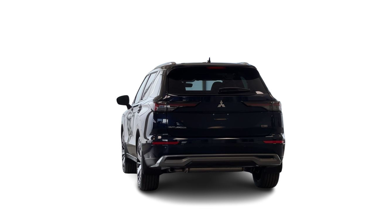 2025 Mitsubishi Outlander in Regina, Saskatchewan
