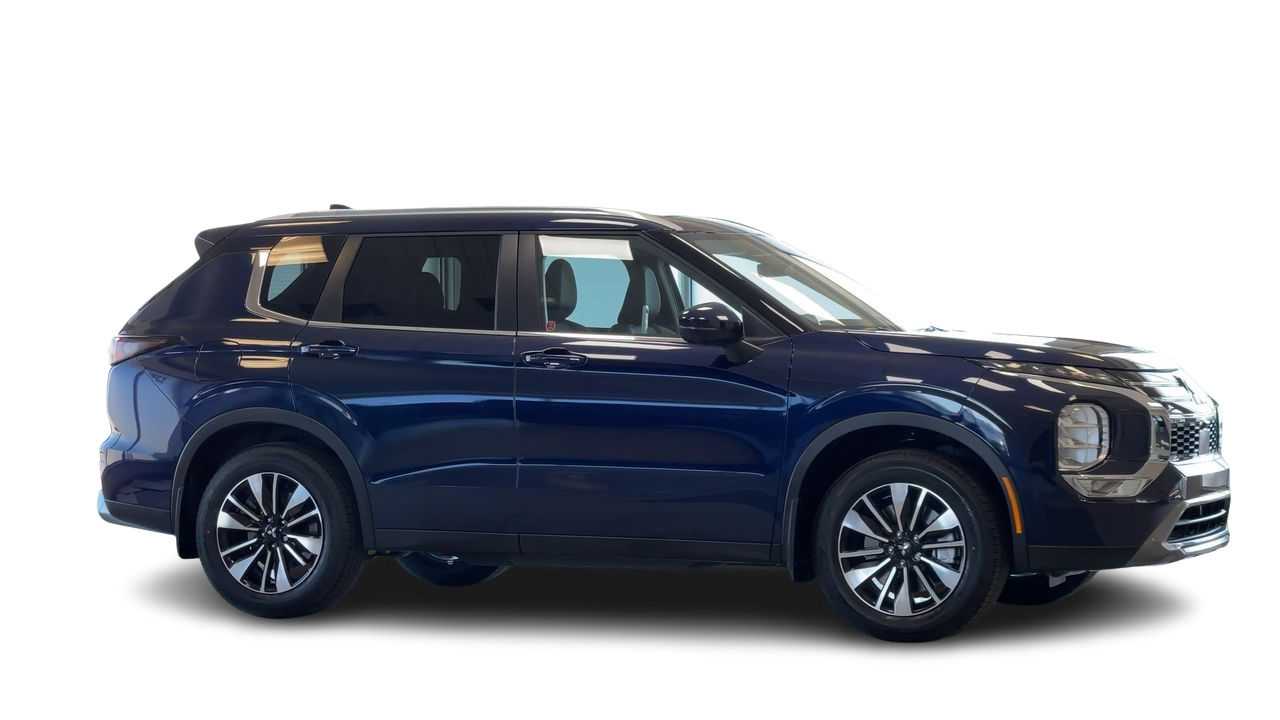 2025 Mitsubishi Outlander in Regina, Saskatchewan