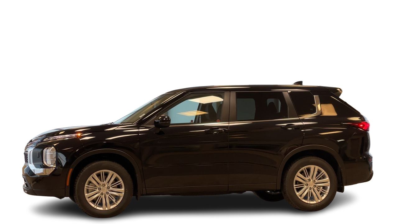 2025 Mitsubishi Outlander in Regina, Saskatchewan
