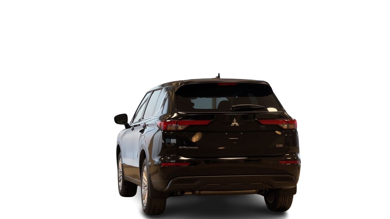 2025 Mitsubishi Outlander in Regina, Saskatchewan