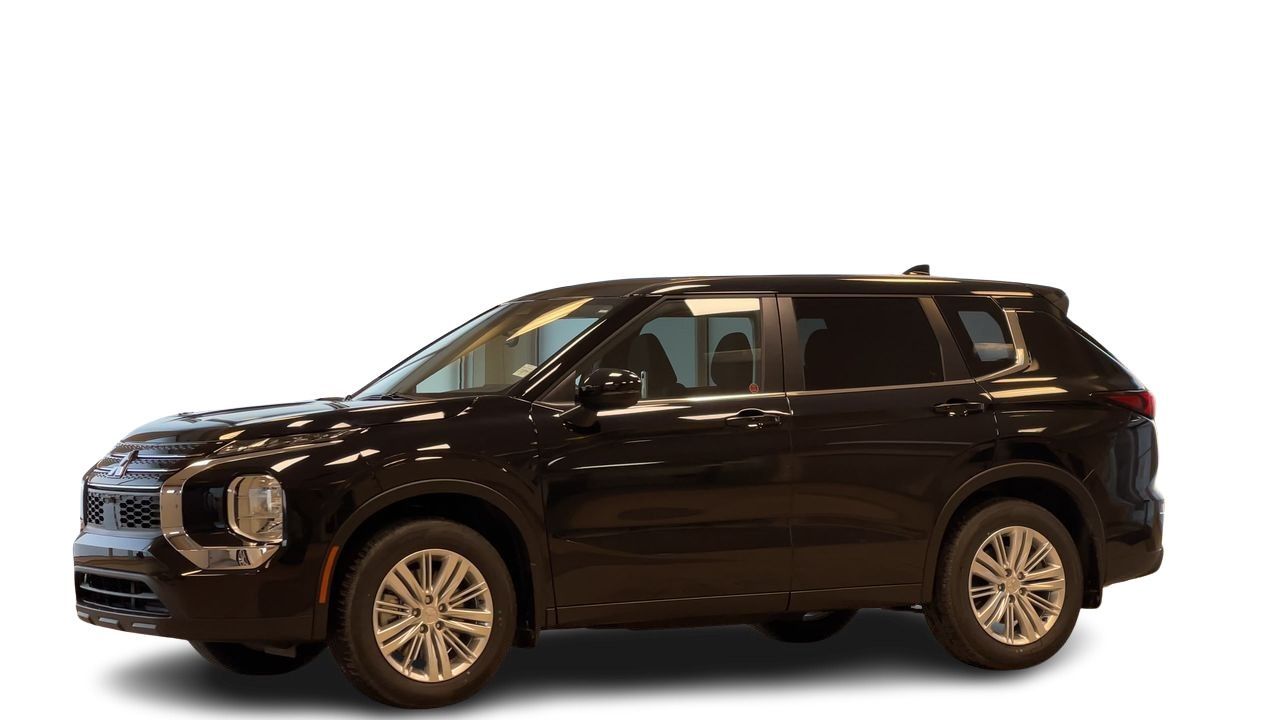 2025 Mitsubishi Outlander in Regina, Saskatchewan