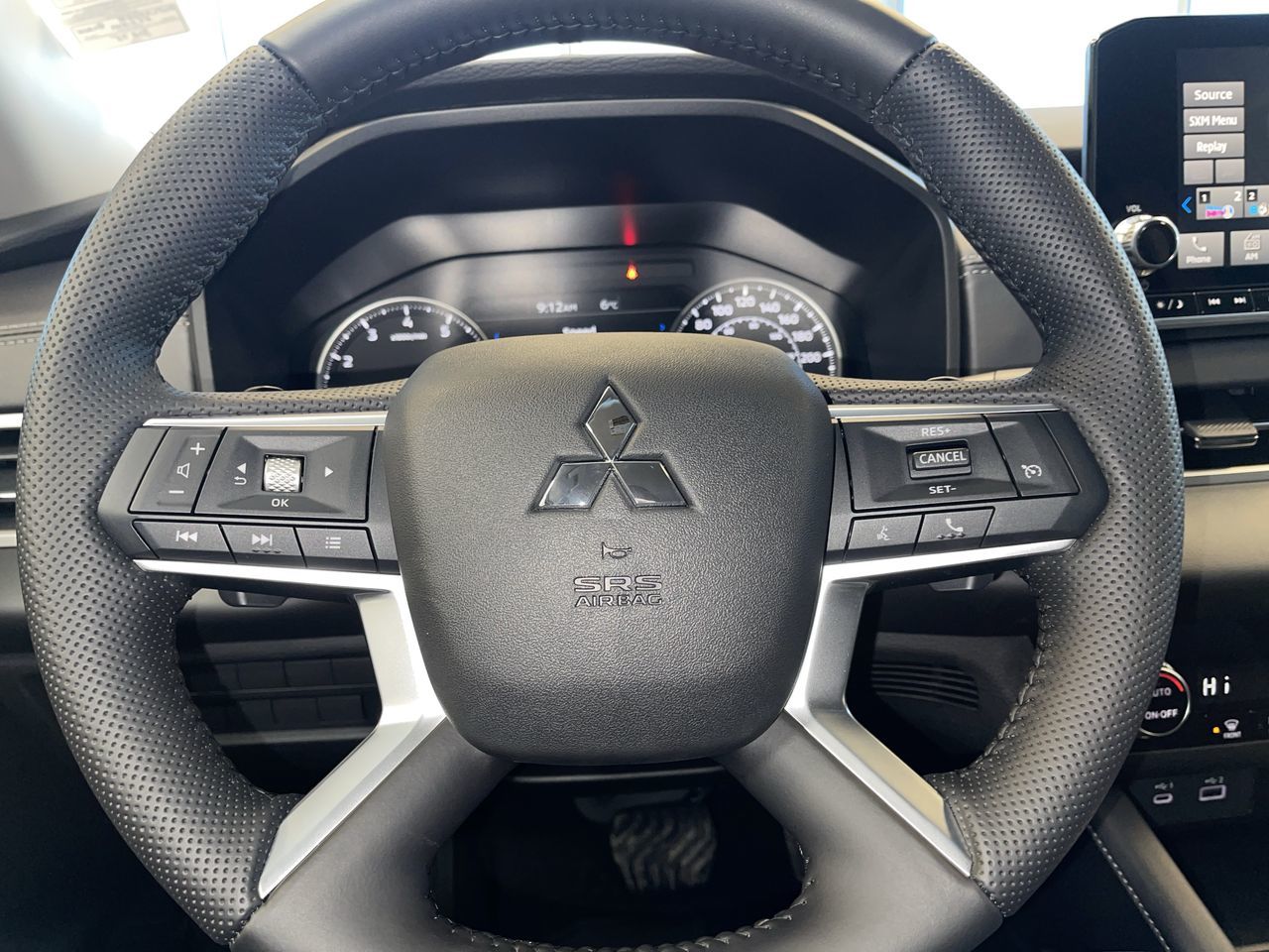 2025 Mitsubishi Outlander in Regina, Saskatchewan