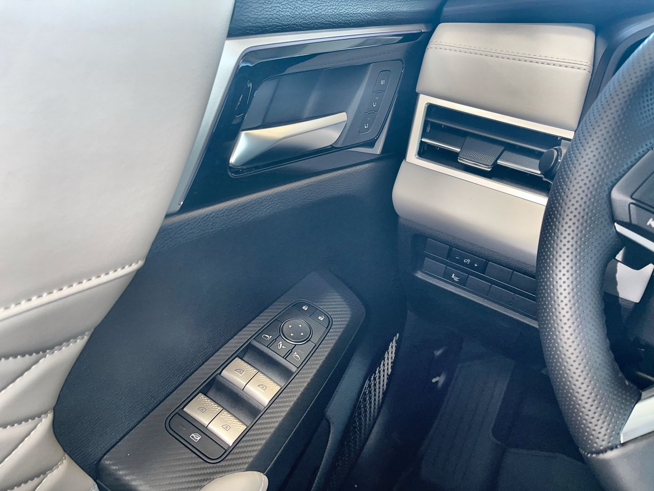 2025 Mitsubishi Outlander