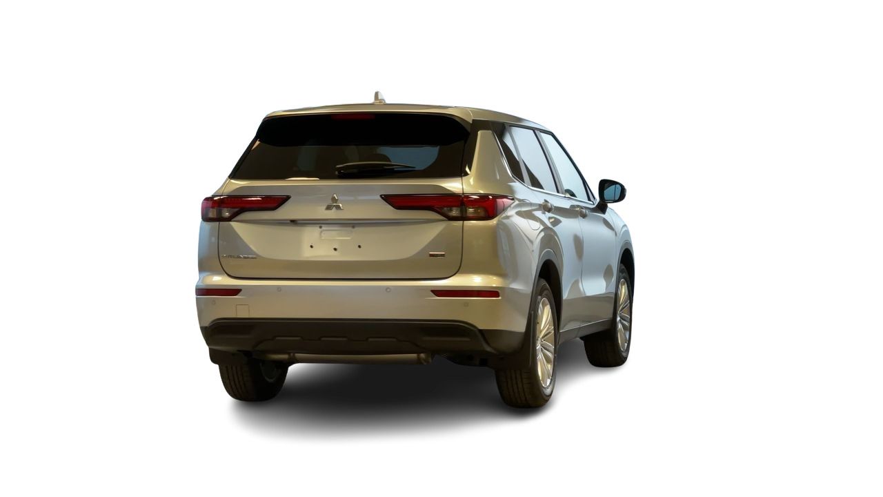 2025 Mitsubishi Outlander
