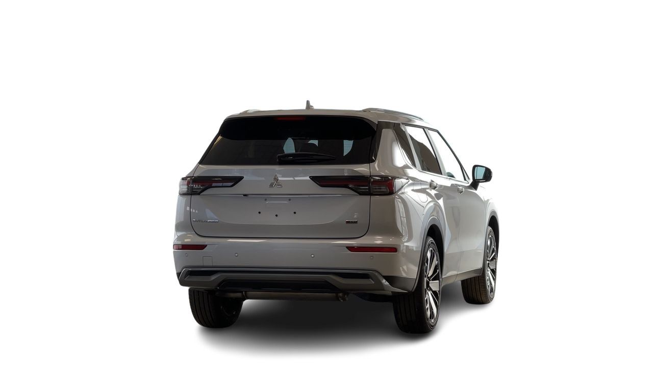 2026 Mitsubishi Outlander