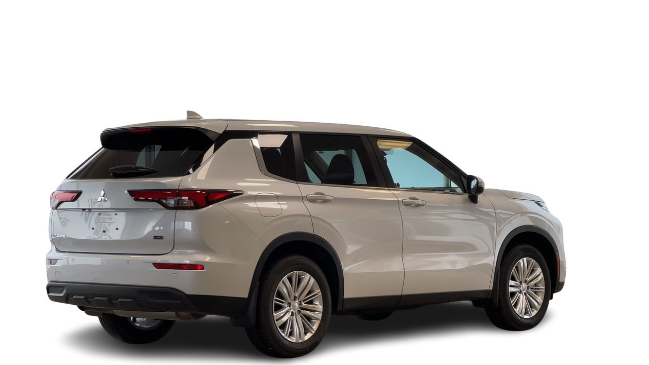 2026 Mitsubishi Outlander
