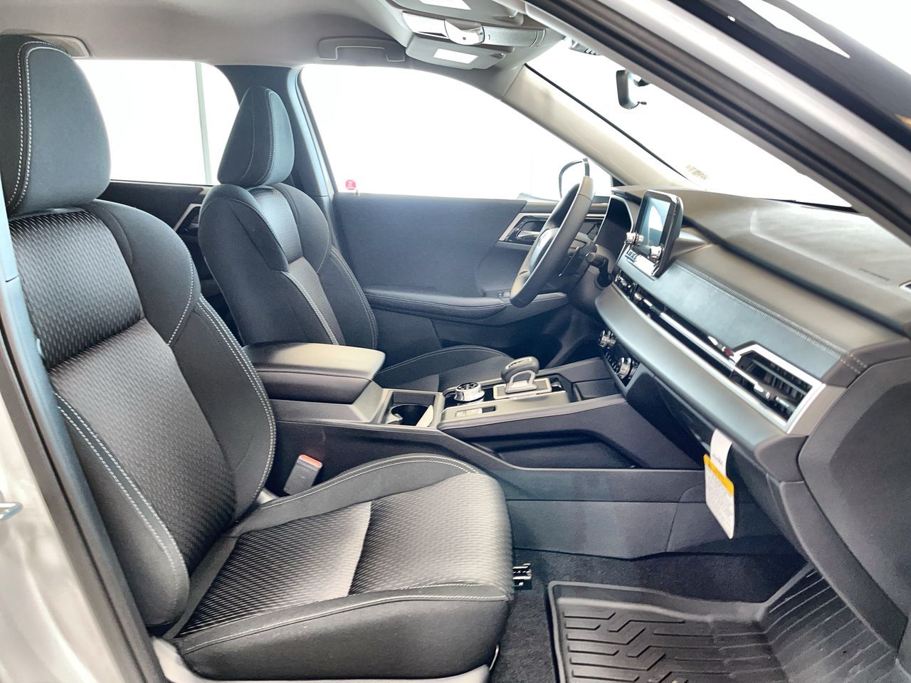 2026 Mitsubishi Outlander