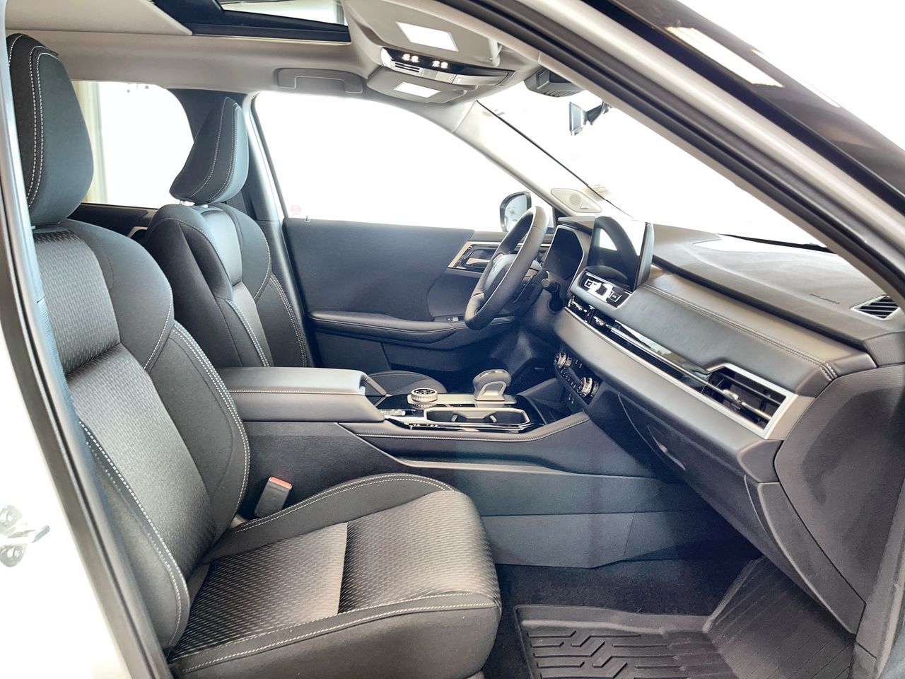 2026 Mitsubishi Outlander