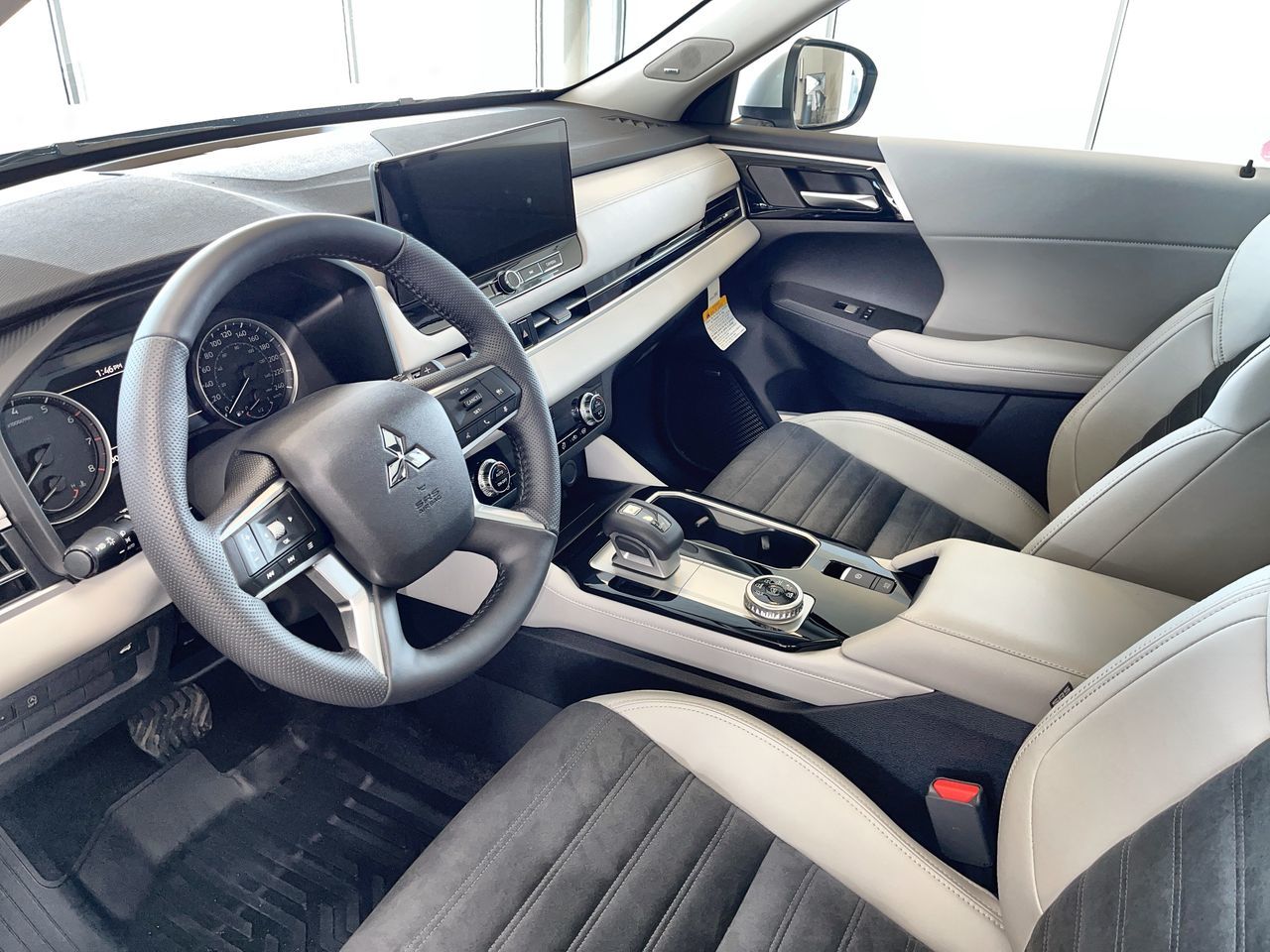 2026 Mitsubishi Outlander