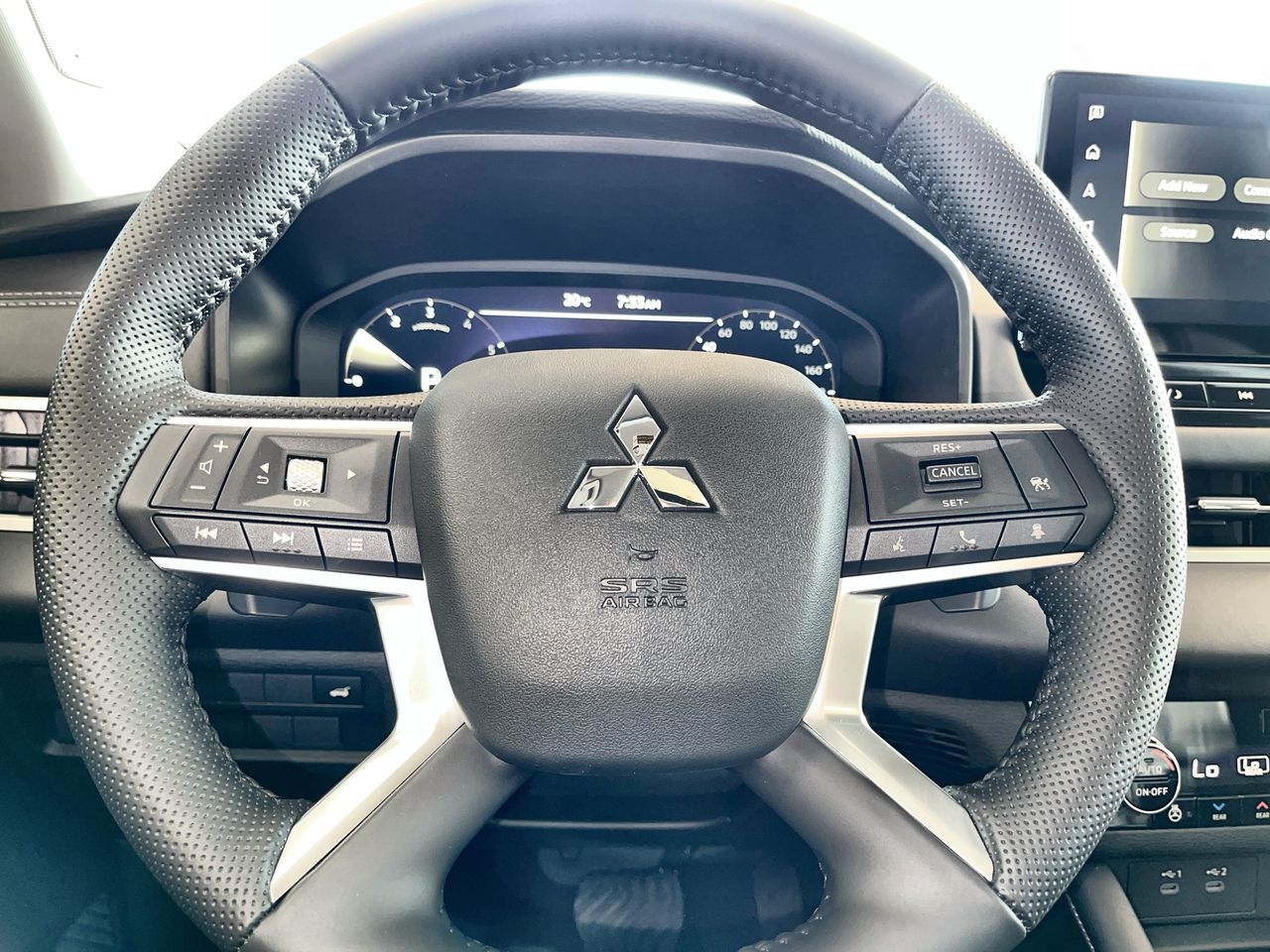 2026 Mitsubishi Outlander