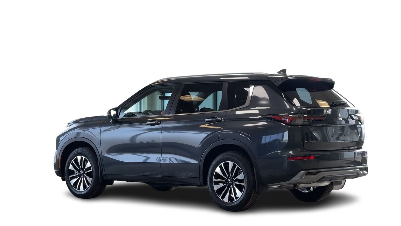 2026 Mitsubishi Outlander