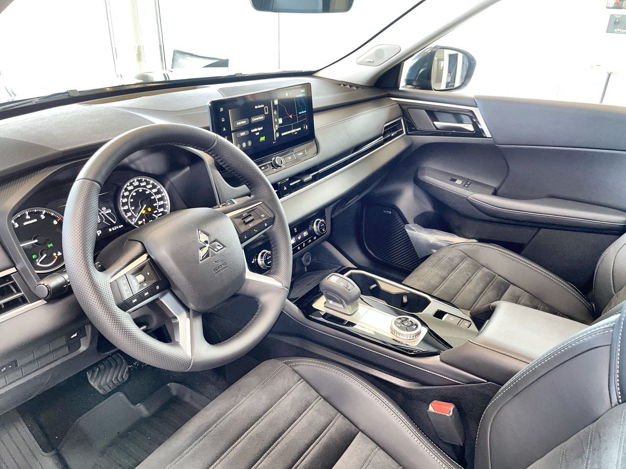 2026 Mitsubishi Outlander