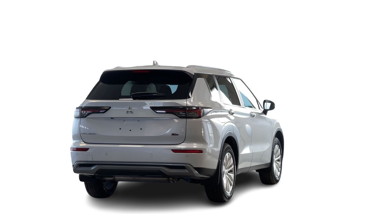 2026 Mitsubishi Outlander