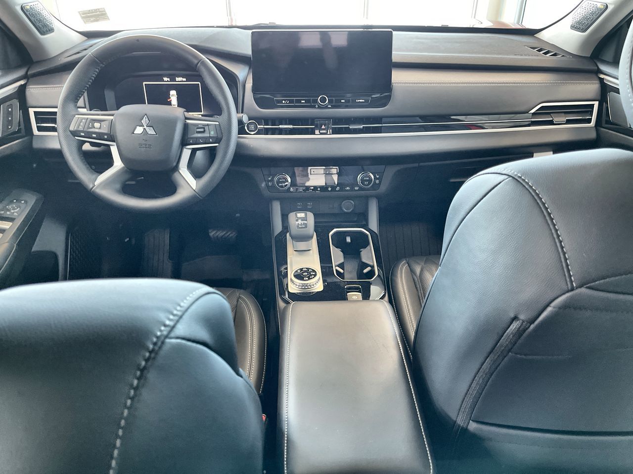 2026 Mitsubishi Outlander