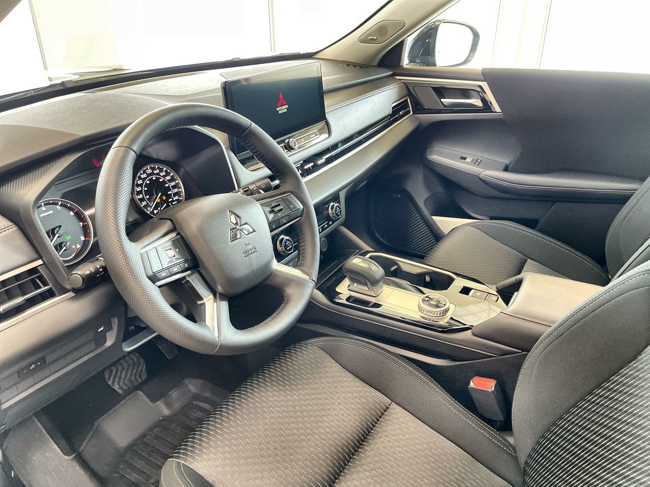 2026 Mitsubishi Outlander